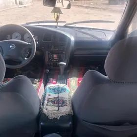 Nissan Pathfinder 2002