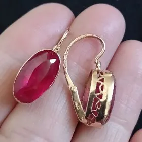 gyzyl gadymy gulakalka