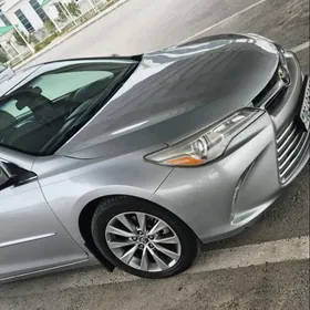 Toyota Camry 2015