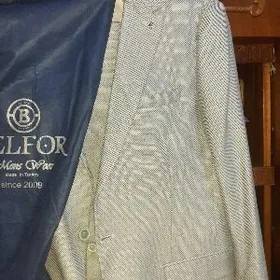 косткм  тройка