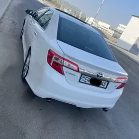 Toyota Camry 2012