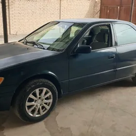 Toyota Camry 1997