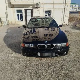 BMW E39 1998