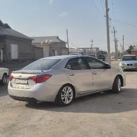 Toyota Corolla 2018