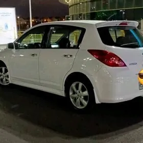 Nissan Versa 2009