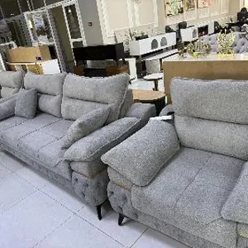 DIWAN UGALOK TROYKA KREDIT