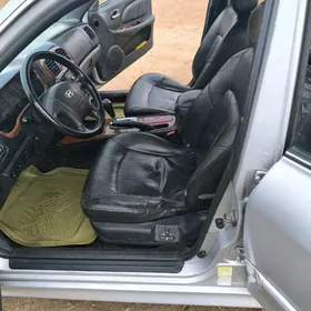Hyundai Sonata 2002