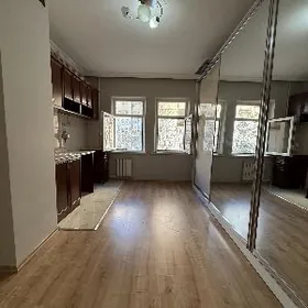 Mir 6 Ÿubleyni 2 etaz 1komnat