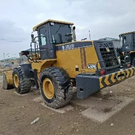 XCMG ZL50 2013