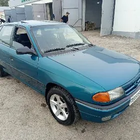 Opel Astra 1992