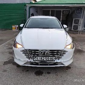 Hyundai Sonata 2020
