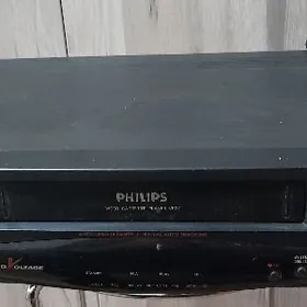 видеомагнитофон