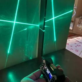 lazer urewenлазерный уровень