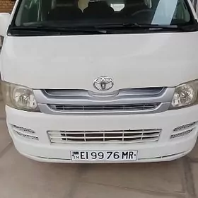 Toyota Hiace 2008