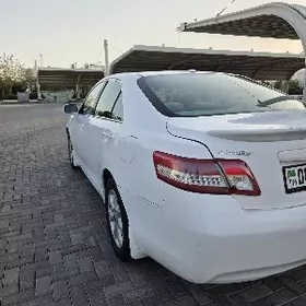 Toyota Camry 2010