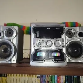 Колонки Музыкальный центр