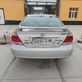 Toyota Camry 2005