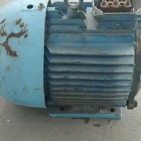 mator 7.5kw 1500ob moyka