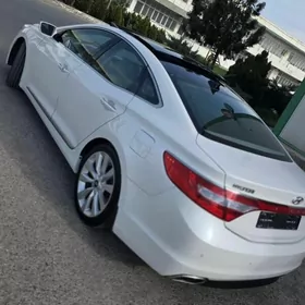Hyundai Azera 2015