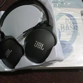 JBL nausnik