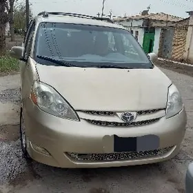 Toyota Sienna 2009
