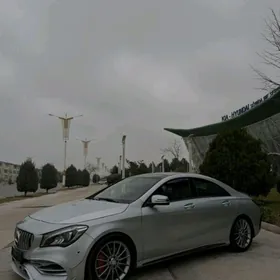 Mercedes-Benz CLA 2015