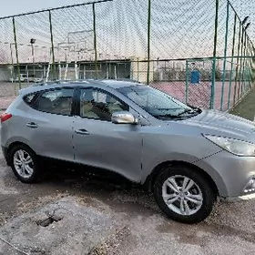 Hyundai Tucson 2011