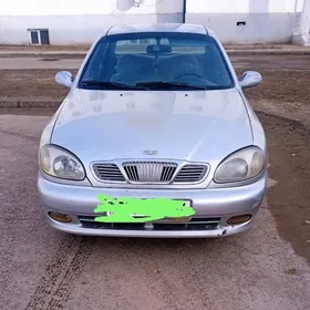 Daewoo Lanos 1999