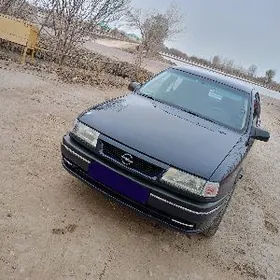 Opel Vectra 1992