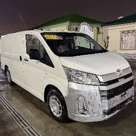 Toyota Hiace 2025