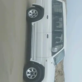 Mitsubishi Pajero 1999