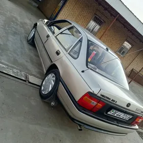 Opel Vectra 1992