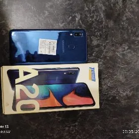 Samsung A20