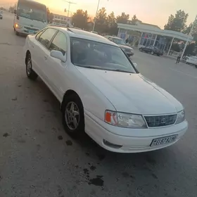 Toyota Avalon 1999