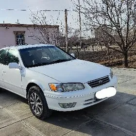 Toyota Camry 2000