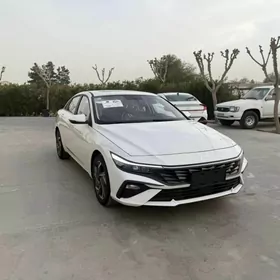 Hyundai Elantra 2026