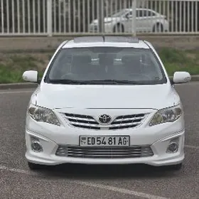 Toyota Corolla 2013