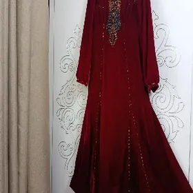 uçurym gyzyl köýnek