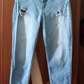 Джинсы L размер