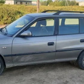 Opel Astra 1996