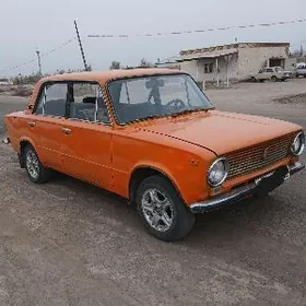 Lada 2104 1981
