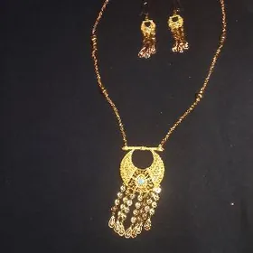 dubay gyzyl caylan bijuteriya