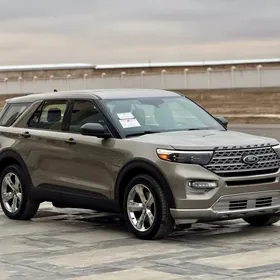 Ford Explorer 2023