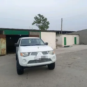Mitsubishi L200 2007