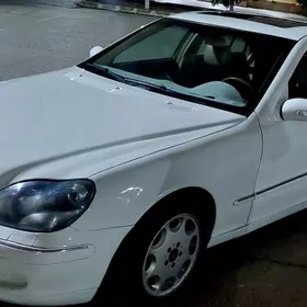 Mercedes-Benz C320 2002
