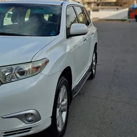 Toyota Highlander 2011