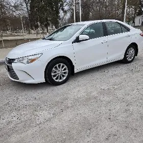 Toyota Camry 2016