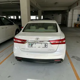Toyota Avalon 2013