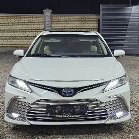 Toyota Camry 2022
