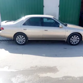 Toyota Camry 1999